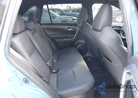 2024 Toyota Rav4 Hybrid Se z USA, uszkodzony, nr VIN 2T3T6RFV1RW047498